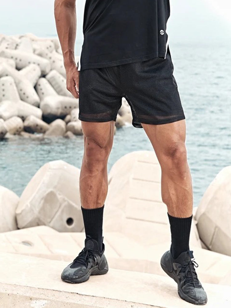 Men's Mesh Quick-drying Sports Shorts